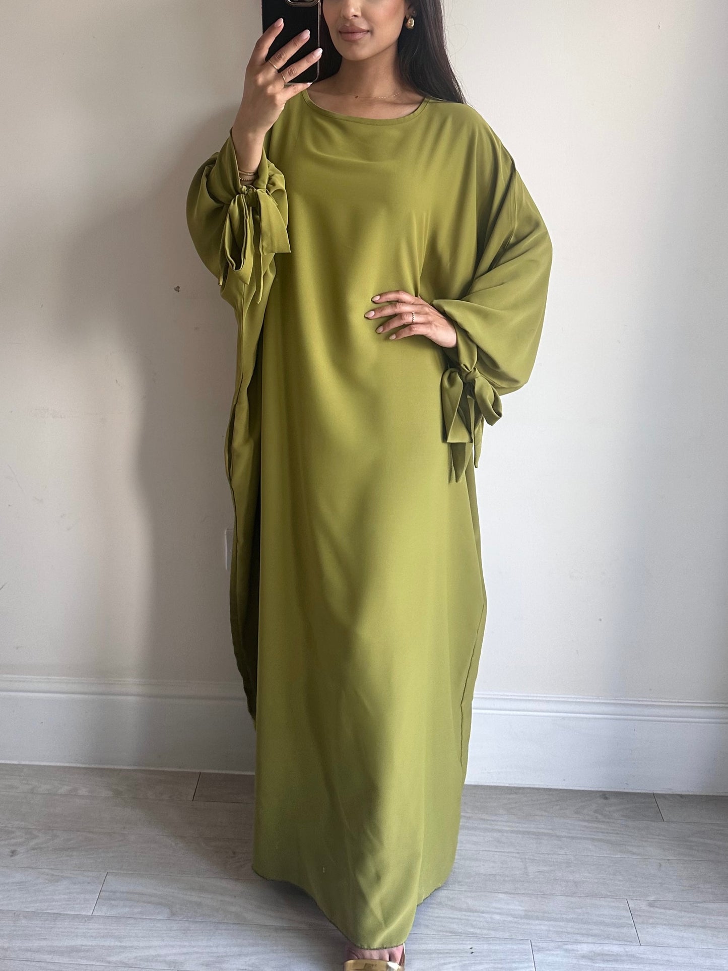 Lime Green Bow Sleeve Kaftan Abaya