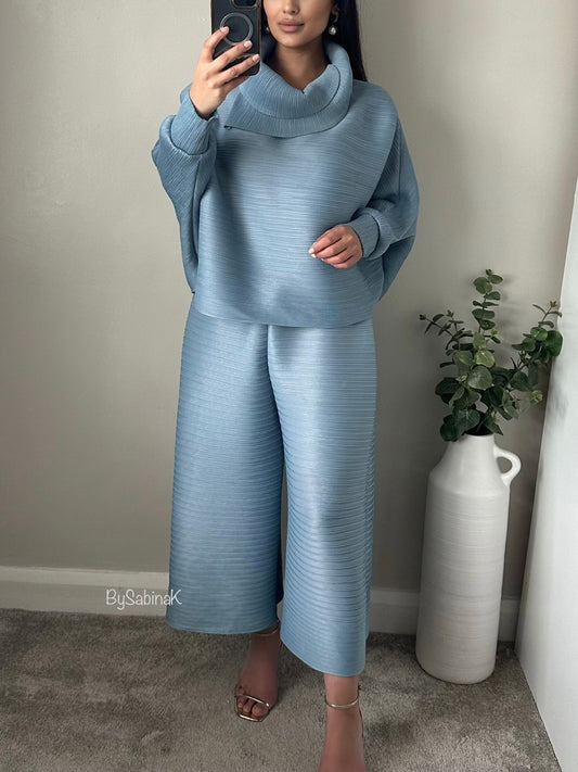 Baby Blue Batwing Pleated Co-ord