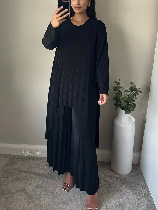 Black Wide Pleated Co-ord Set