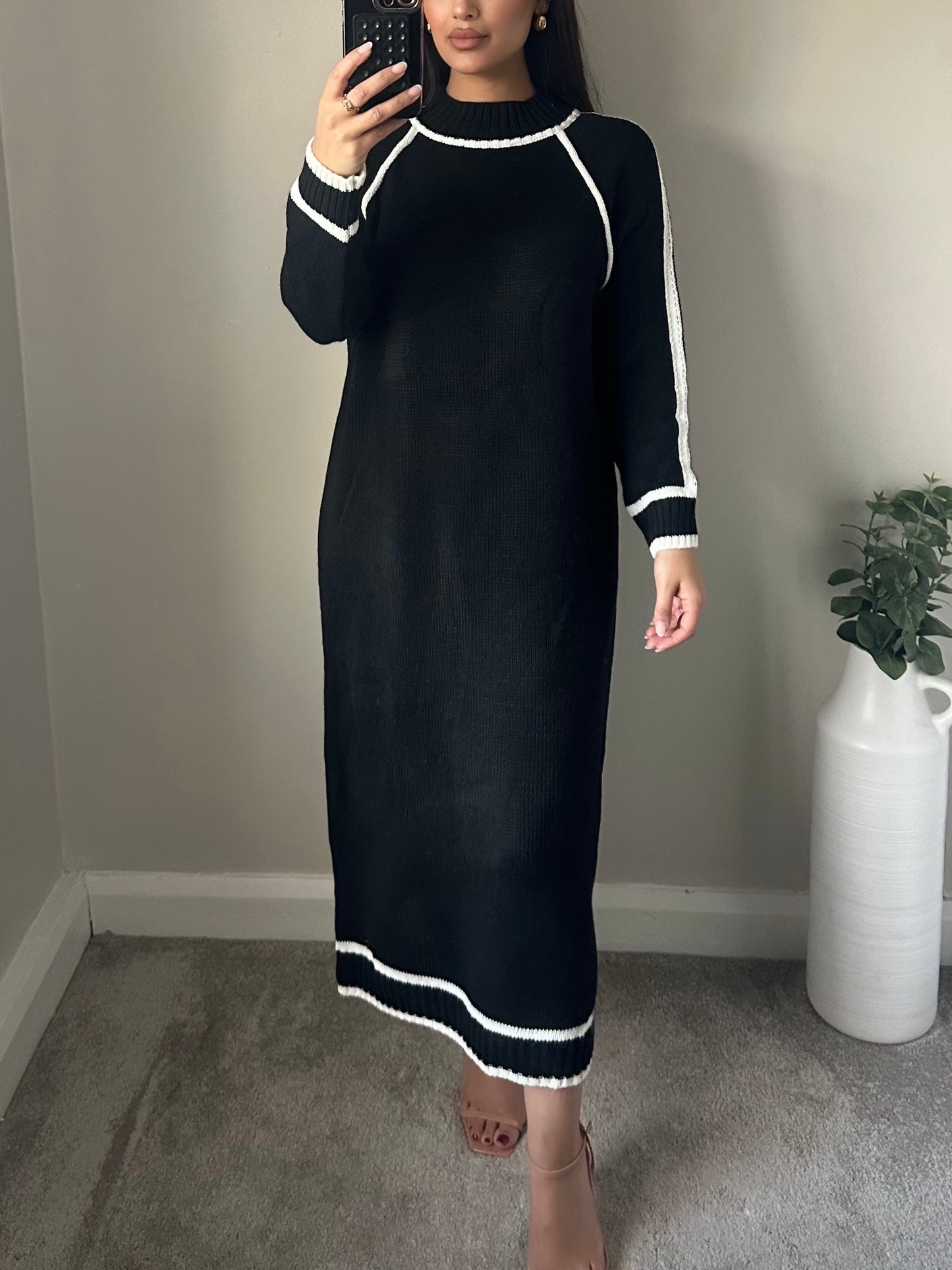 Black Trimmed Jumper Knitted Midi Dress