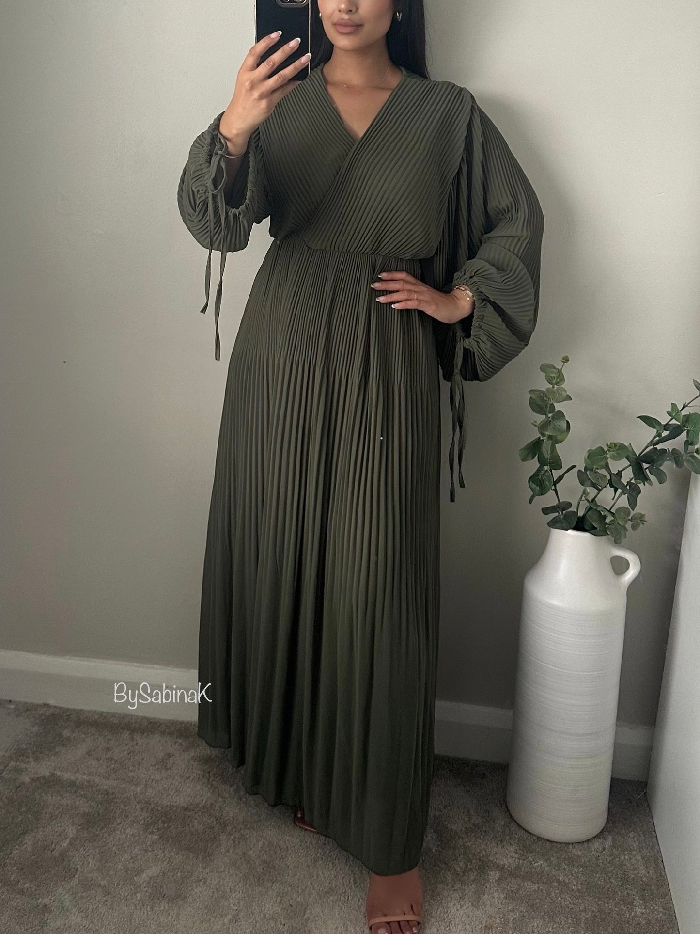 Khaki Green Chiffon Wide Sleeve Pleated Dress