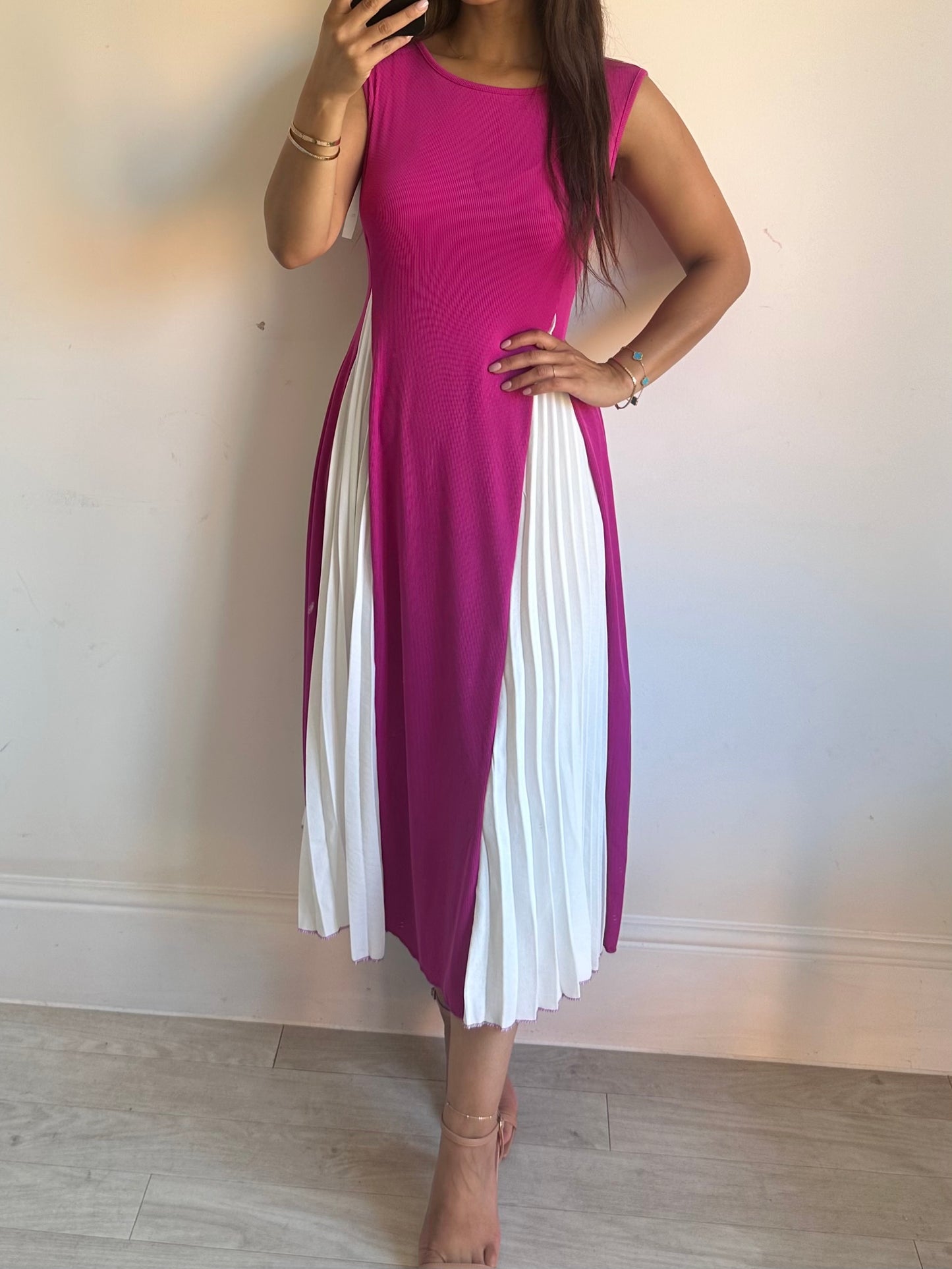 Pink White Pleated Sleeveless Midi Dress