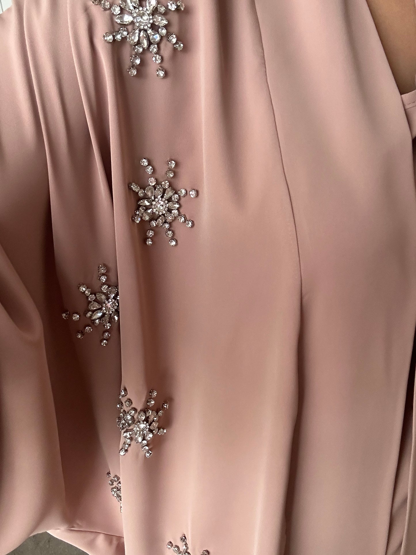 Pink Rhinestone Detail Batwing Abaya Set