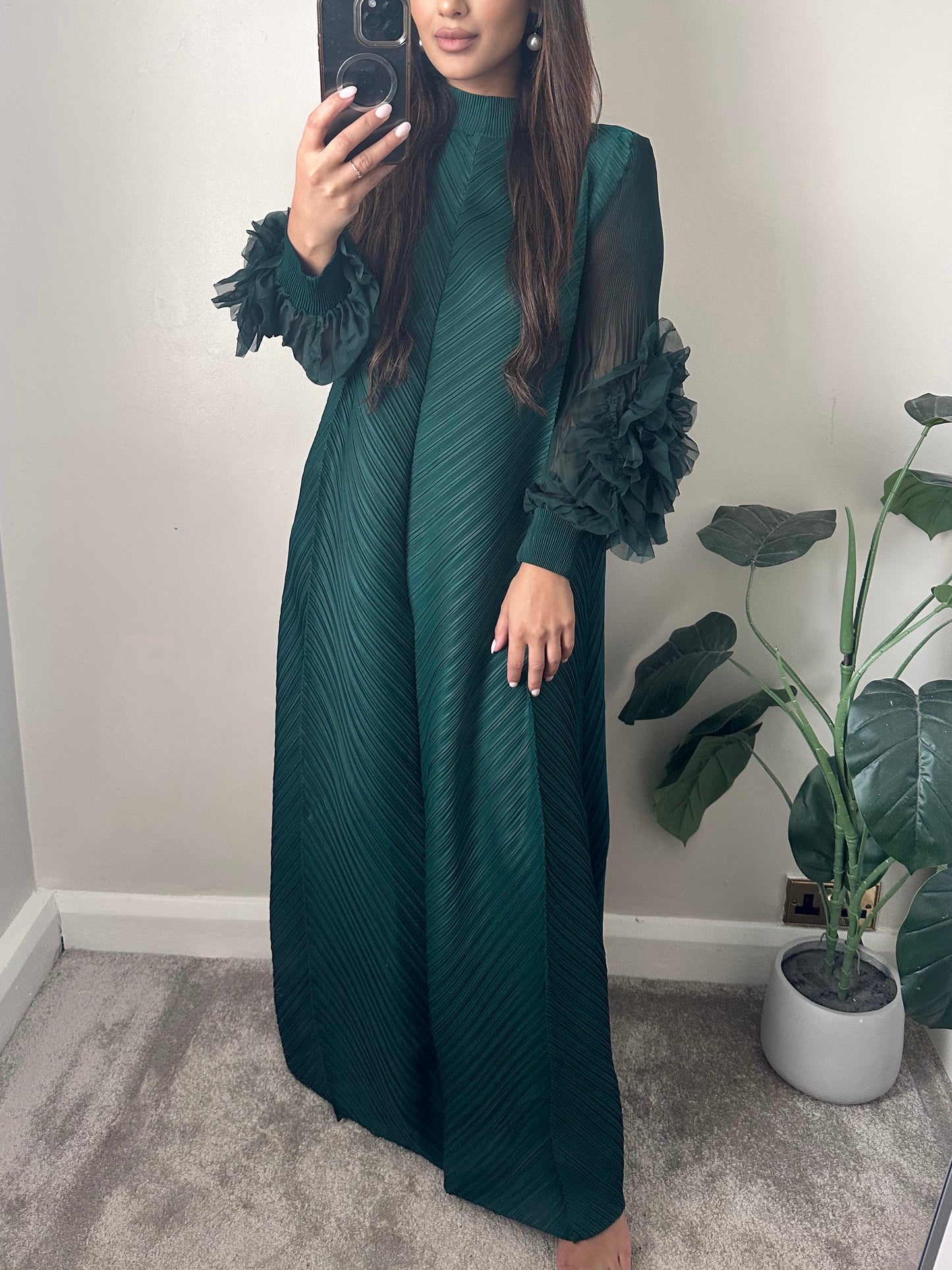 Green Flower Accent Pleated Dress