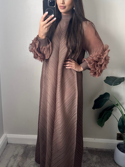 Mocha Flower Accent Pleated Dress